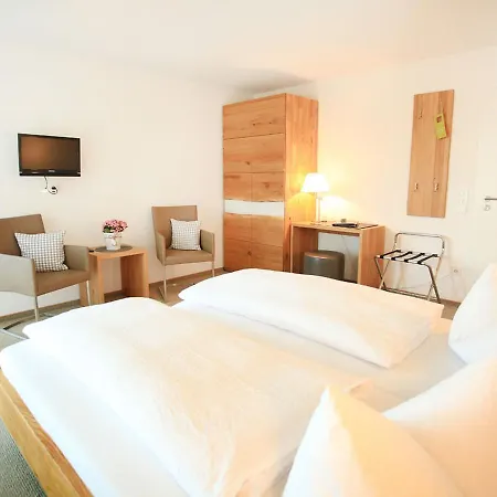 Arzberghof Affittacamere 3*